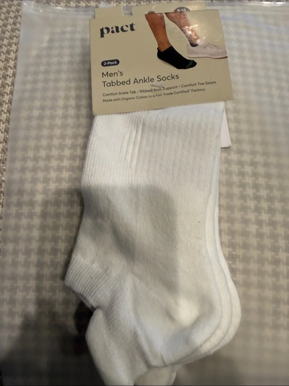 Pact Men's Organic Blend-3-Pack Socks - White Ankle & Green with Rust Stripes